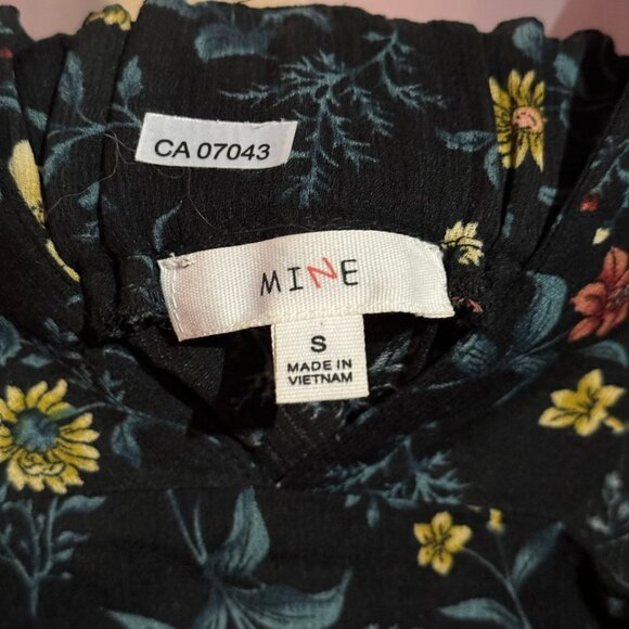 Mine Tank Top Pink White Floral Print Ruffled Straps - Picture 3 of 3